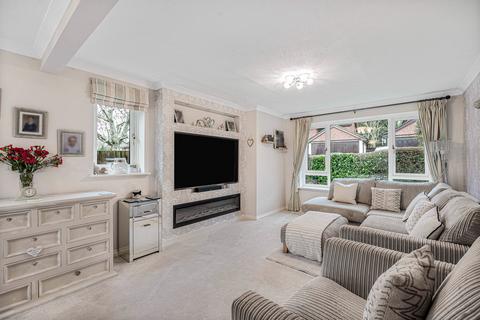4 bedroom detached house for sale, Willowdale Close, Petersfield GU32