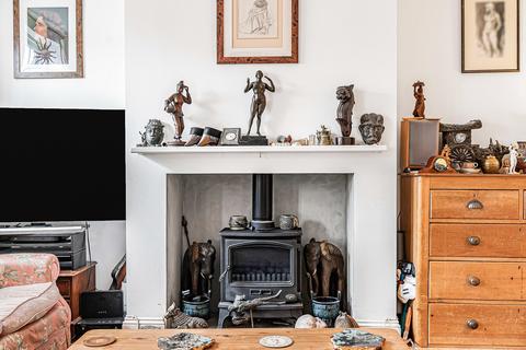 3 bedroom terraced house for sale, Sussex Road, Petersfield GU31
