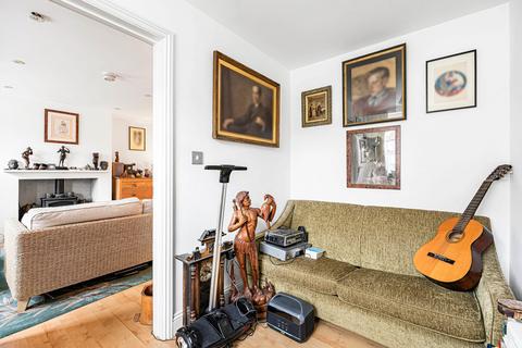 3 bedroom terraced house for sale, Sussex Road, Petersfield GU31