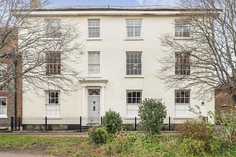 undefined, The Spain, Petersfield GU32