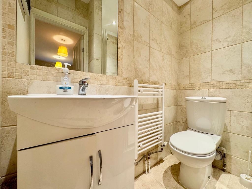 En-suite shower room