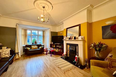 5 bedroom house for sale, Whitchurch Gardens, Edgware, HA8