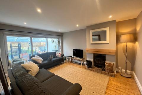 undefined, Parkfield Road, Long Buckby, NN6 7QJ