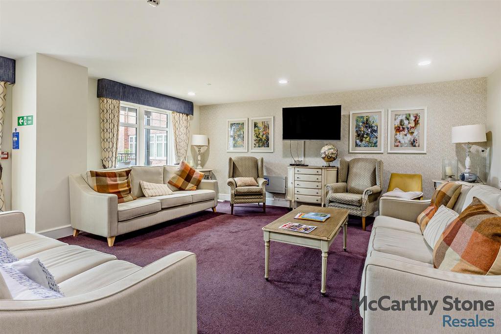 Homeowners' lounge