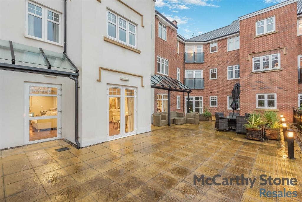 8673405-exterior06.jpg