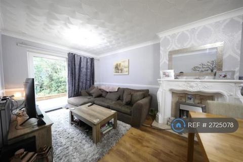 undefined, Kerdane, Hull, HU6