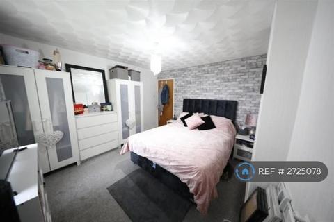 undefined, Kerdane, Hull, HU6
