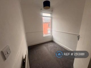 Single Bedroom 2
