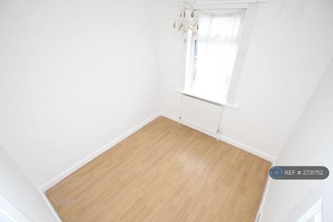 undefined, Luton High Street, Chatham, ME5