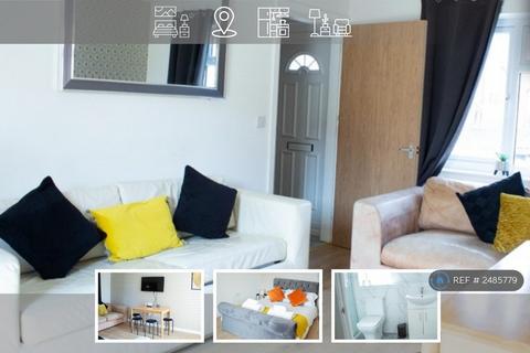 3 bedroom detached house to rent, Littlebourne Road, Canterbury, CT1