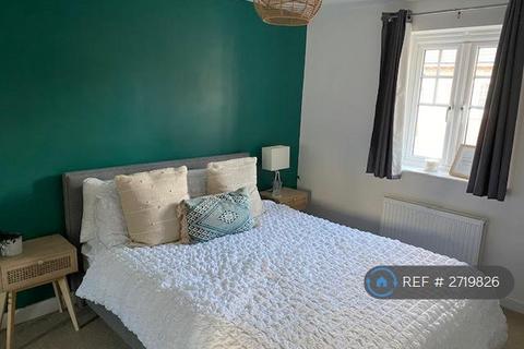 undefined, Saunders Field, Kempston, Bedford, MK42