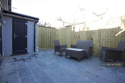 undefined, Hoyle Road, London, SW17