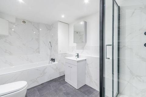 2 bedroom maisonette to rent, Dawes Road, Fulham Broadway, London, SW6