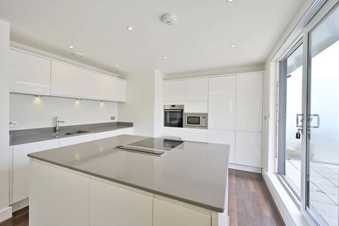 2 bedroom flat to rent, Lebanon Road, Wandsworth, London, SW18