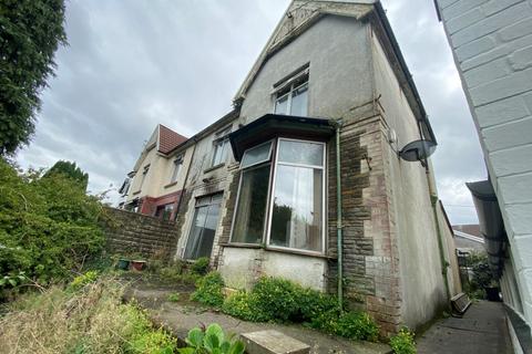 undefined, The Parade, Pontypridd CF37