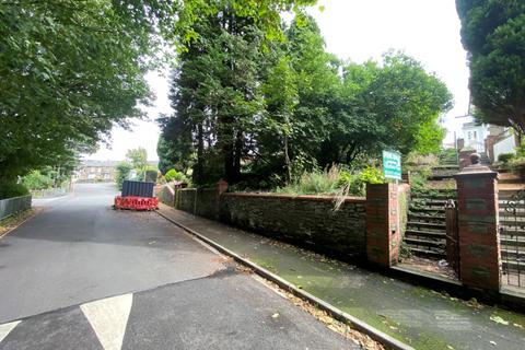 undefined, The Parade, Pontypridd CF37