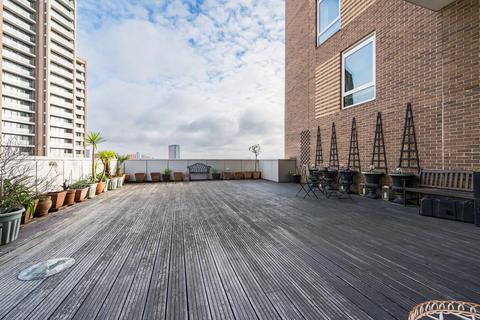 undefined, Baltimore Wharf, Canary Wharf, London, E14