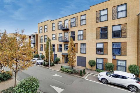 2 bedroom flat for sale, Madeleine Court, HA7, Stanmore, HA7