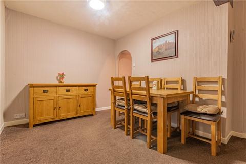 4 bedroom semi-detached house for sale, Oozewood Road, Oldham OL2