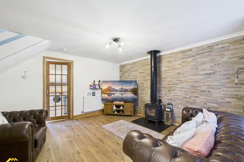 undefined, Talbot Close, Banbury OX16