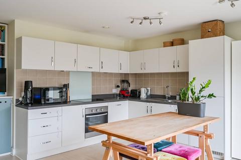 3 bedroom flat for sale, 92 St Clements Avenue, London E3