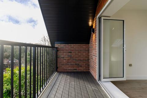 undefined, Mitchley Hill, South Croydon