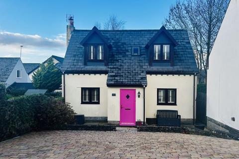2 bedroom house to rent, Primrose Close, Cowbridge