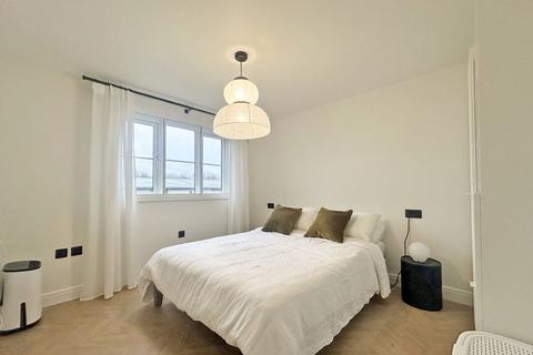 2 bedroom apartment for sale, Brookside, Wednesbury