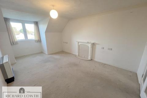 1 bedroom apartment for sale, Holland Court, Poynton