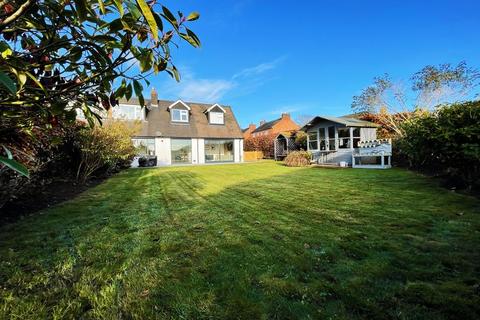 undefined, Holly Mount, Shavington