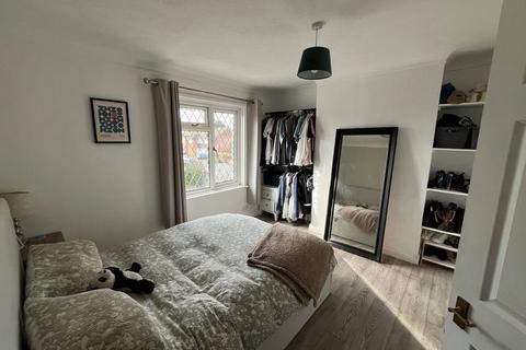 undefined, Royal George Road, Burgess Hill
