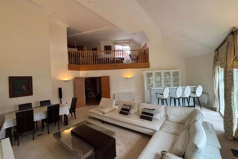 undefined, Eastcote Road, Pinner, Middlesex, HA5 1DH