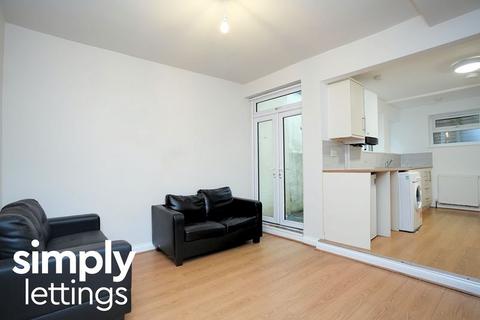 4 bedroom house to rent, Coombe Terrace, Brighton