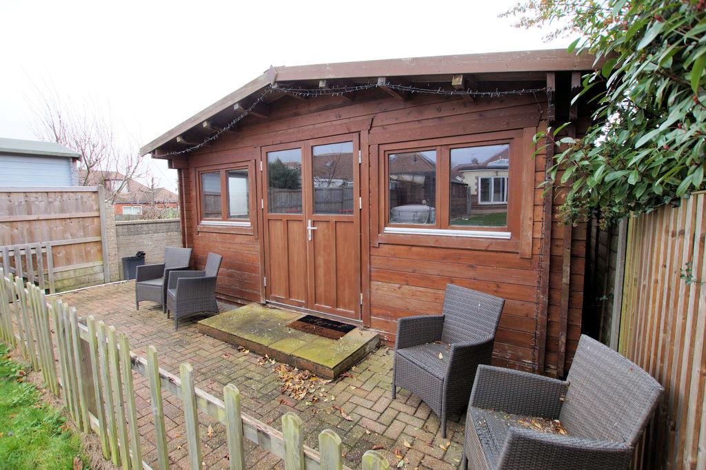 Annex/Patio