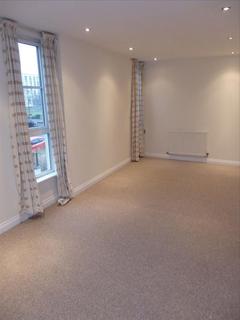 4 bedroom end of terrace house for sale, Woodford Road, Leicester