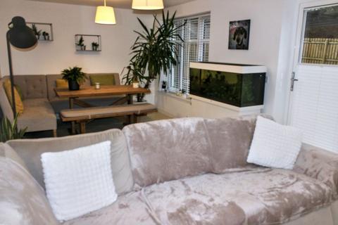 undefined, Millburn Gardens, Clackmannan FK10