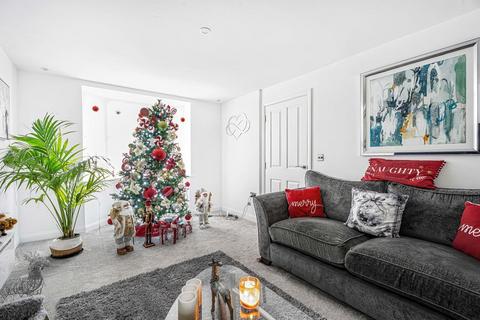 4 bedroom detached house for sale, Barber Drive, Eaton Leys, Milton Keynes