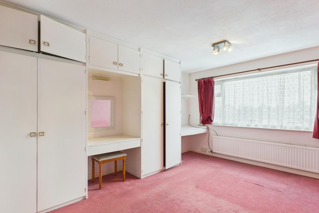 Ewe Move Spalding -  Cathedral Drive - Bedroom