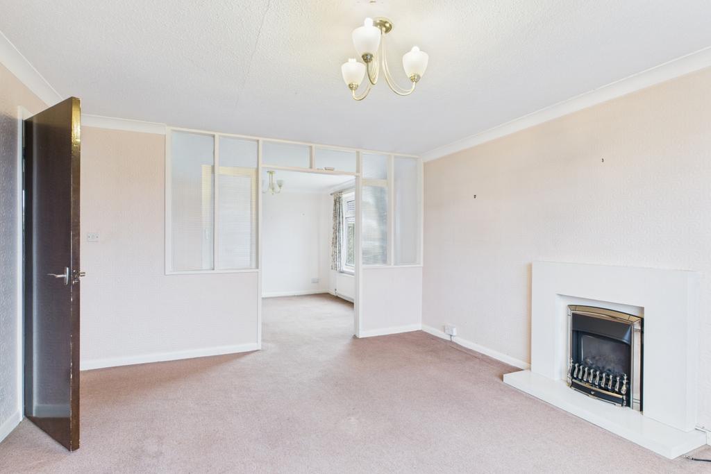 Ewe Move Spalding -  Cathedral Drive - Living Room