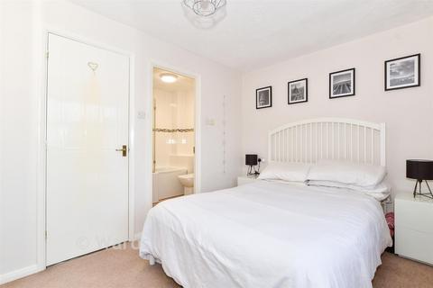 2 bedroom terraced house for sale, Lacy Close, Maidstone ME16