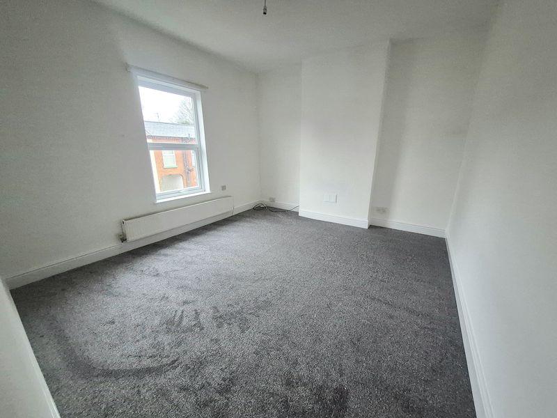 Lounge Dining Room