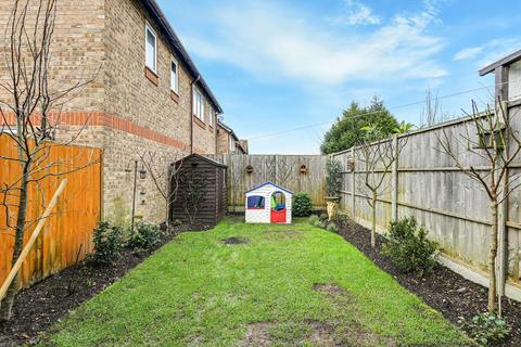 undefined, South Croydon CR2