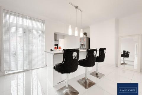 3 bedroom end of terrace house for sale, Holly Terrace, Troedyrhiw, Merthyr Tydfil, CF48 4HS