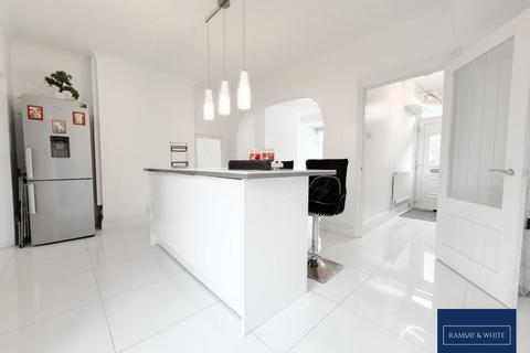 3 bedroom end of terrace house for sale, Holly Terrace, Troedyrhiw, Merthyr Tydfil, CF48 4HS