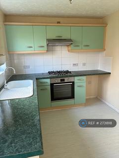 3 bedroom semi-detached house to rent, Rissington Avenue, Manchester, M23