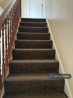 3 bedroom semi-detached house to rent, Rissington Avenue, Manchester, M23