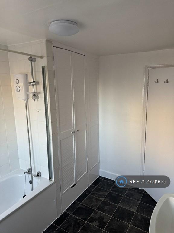 Bathroom #2