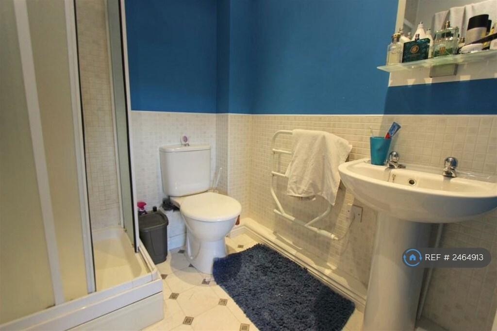 Bathroom 2