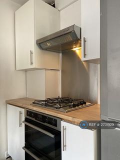 undefined, Dunstable Road, Luton, LU1