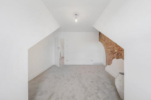 1 bedroom flat for sale, Parchmore Road, Thornton Heath, CR7
